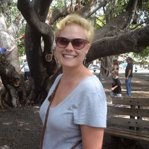 Meet your Posher, Regina